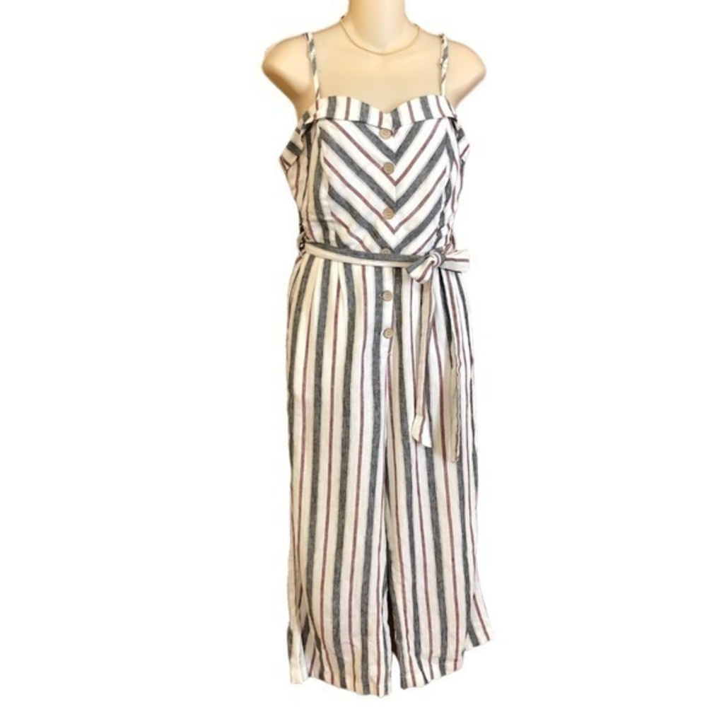 CLove Tree Striped Cropped Jumpsuit‎ Size Small